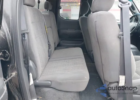 2005 Toyota Tundra Sr5 V8 from USA, damaged, VIN 5TBBT44105S471766